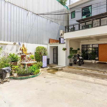 24 Hills Hotel Bangkok Dış mekan fotoğraf